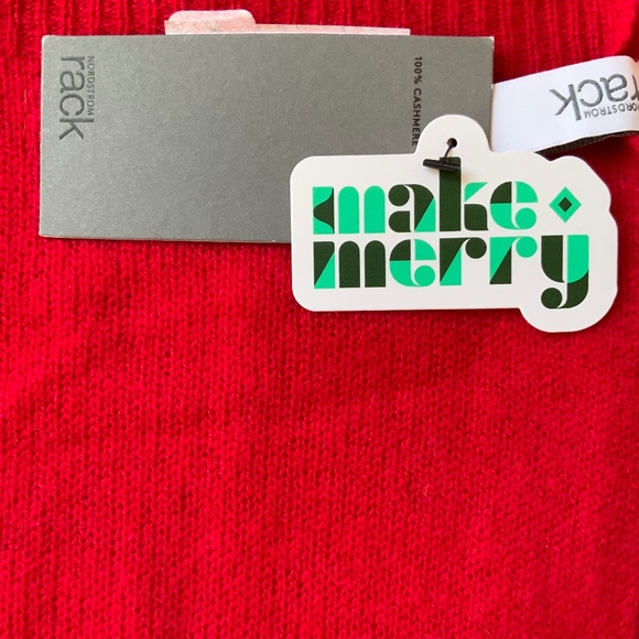 NORDSTROM RACK 100% CASHMERE Scarf In Scarlet Red OS NWT - Picture 8 of 15